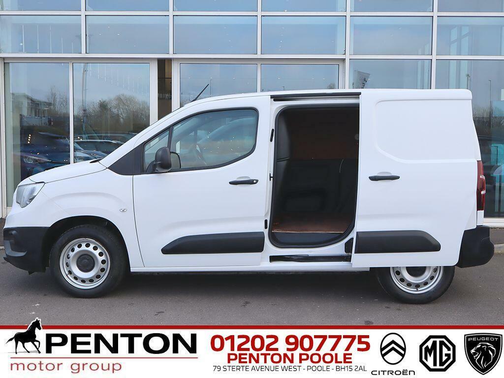 Vauxhall Combo 1.5 Turbo D 2300 Sportive L1 H1 Euro 6  #14