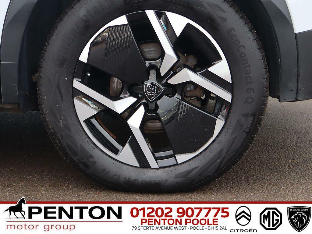 Peugeot e-2008 50Kwh Gt 7Kw Charger Black #5