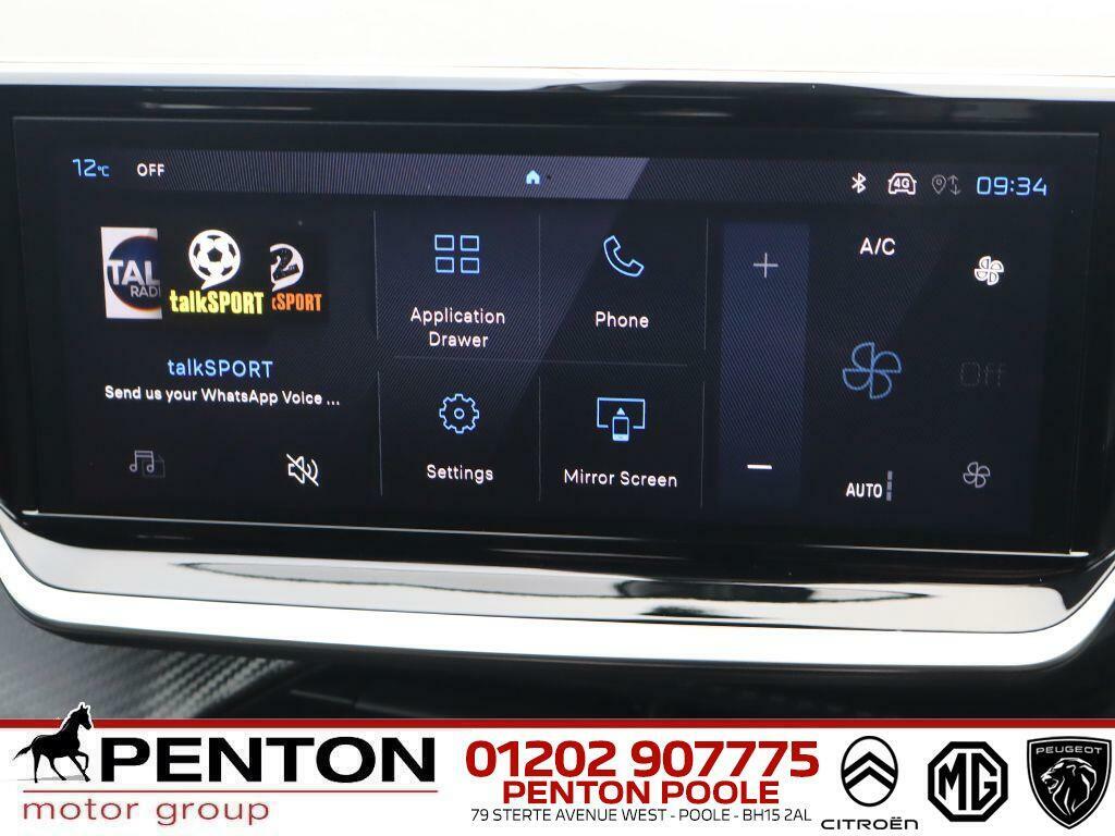 Peugeot e-2008 115Kw Allure 54Kwh Blue #8