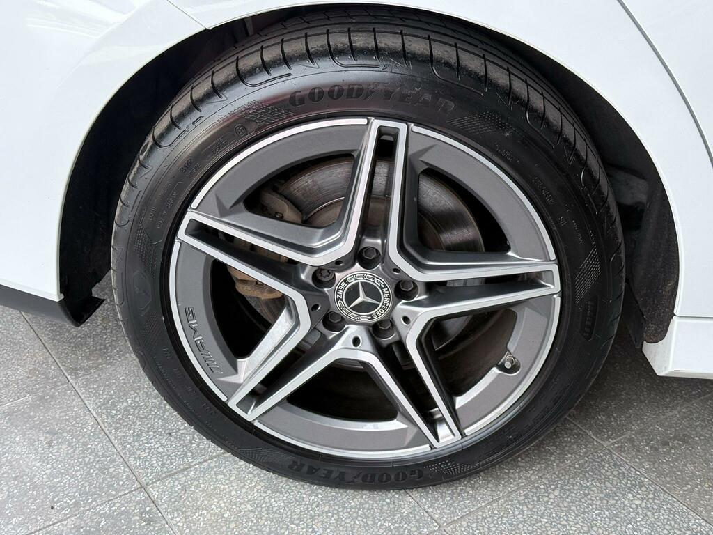 Mercedes-Benz CLA Class 1.3 Cla250e 15.6Kwh Amg Line Premium Shooting Br LM71KBZ White #4