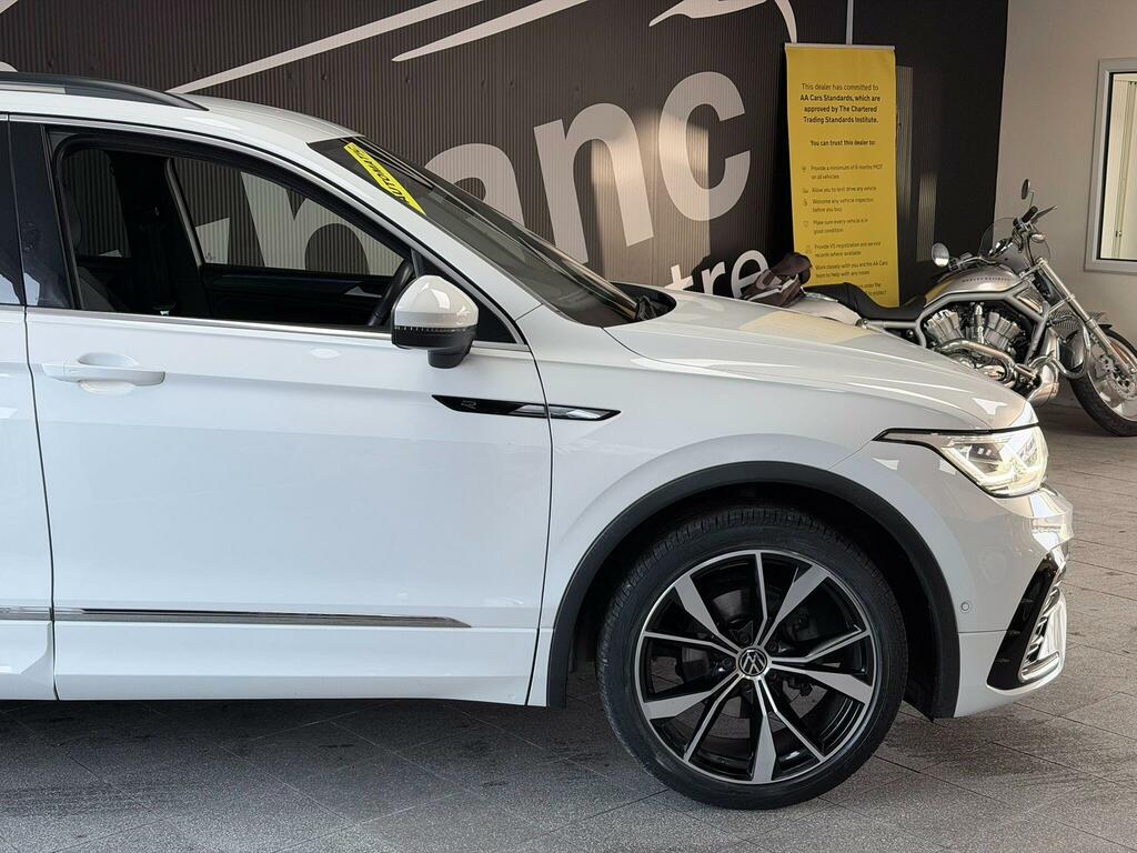 Volkswagen Tiguan 1.5 Tsi R-line Dsg Euro 6 Ss DF70LFA White #4