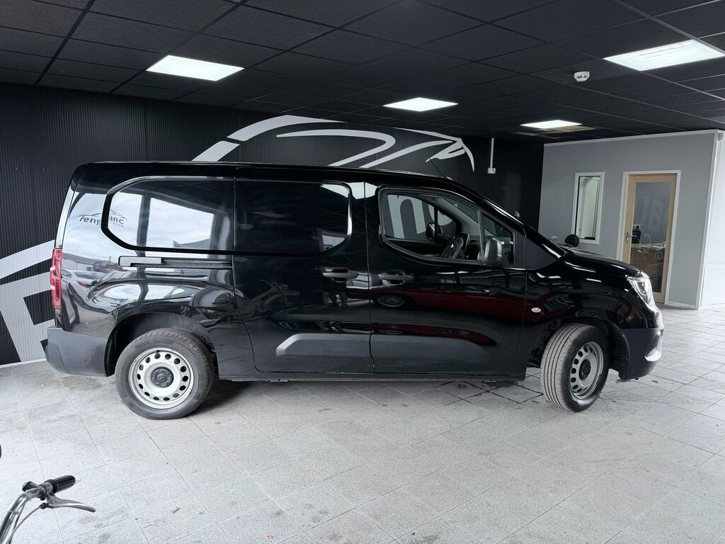Vauxhall Combo 1.5 Turbo D 2300 Prime L2 H1 Euro 6 Ss 6Dr DY23OCP Black #3