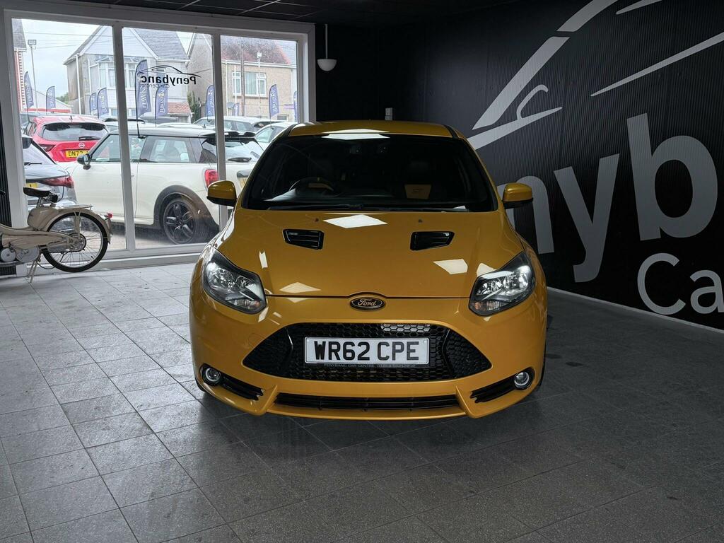 Ford Focus 2.0T Ecoboost St-2 Euro 5 Ss WR62CPE Yellow #2