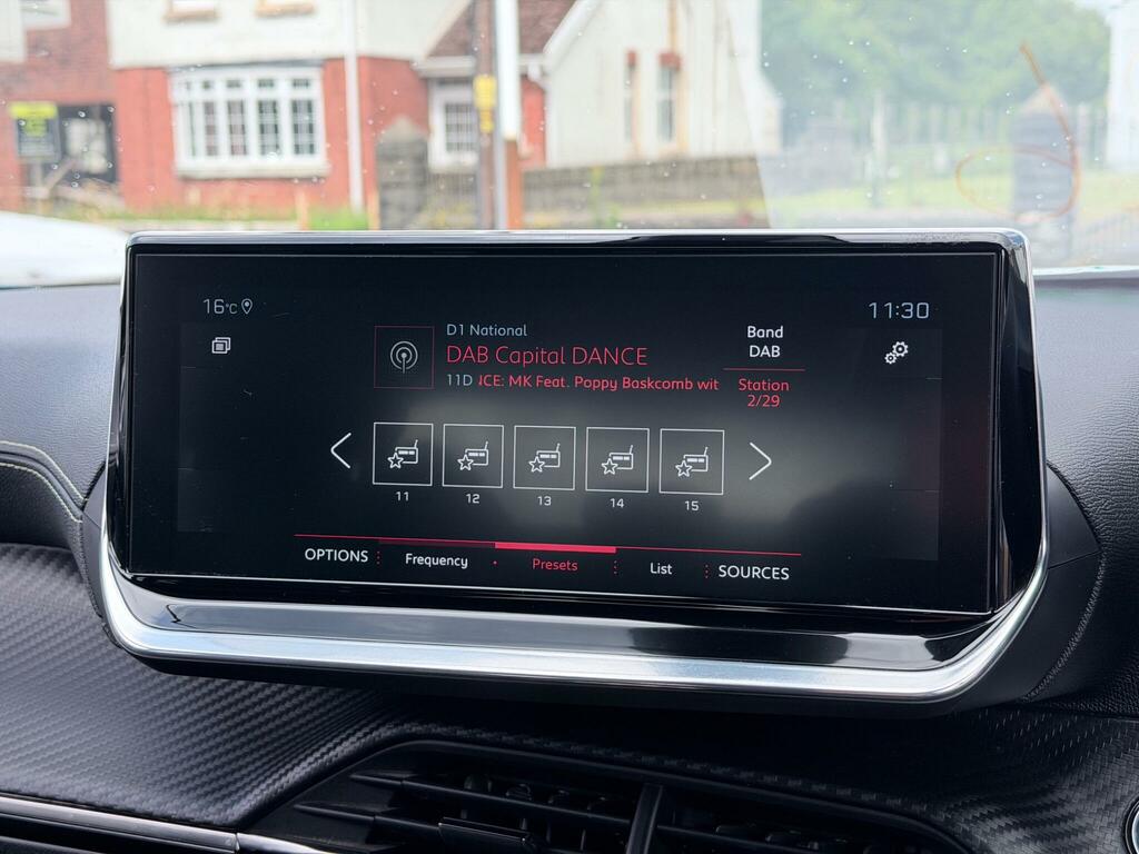 Peugeot 2008 1.2 Puretech 130 Allure Eat8 Grey #34