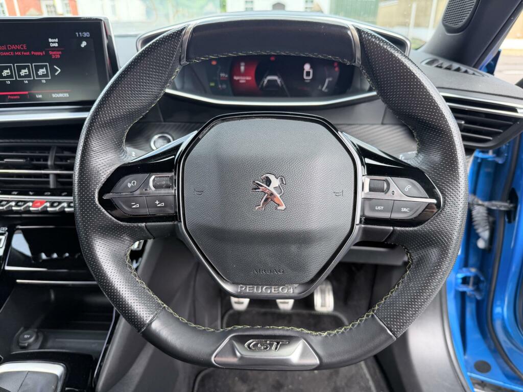 Peugeot 2008 1.2 Puretech 130 Allure Eat8 Grey #28