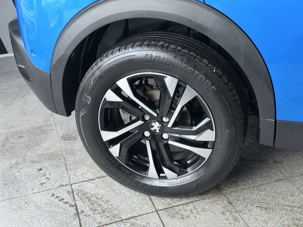 Peugeot 2008 1.2 Puretech 130 Allure Eat8 Grey #3