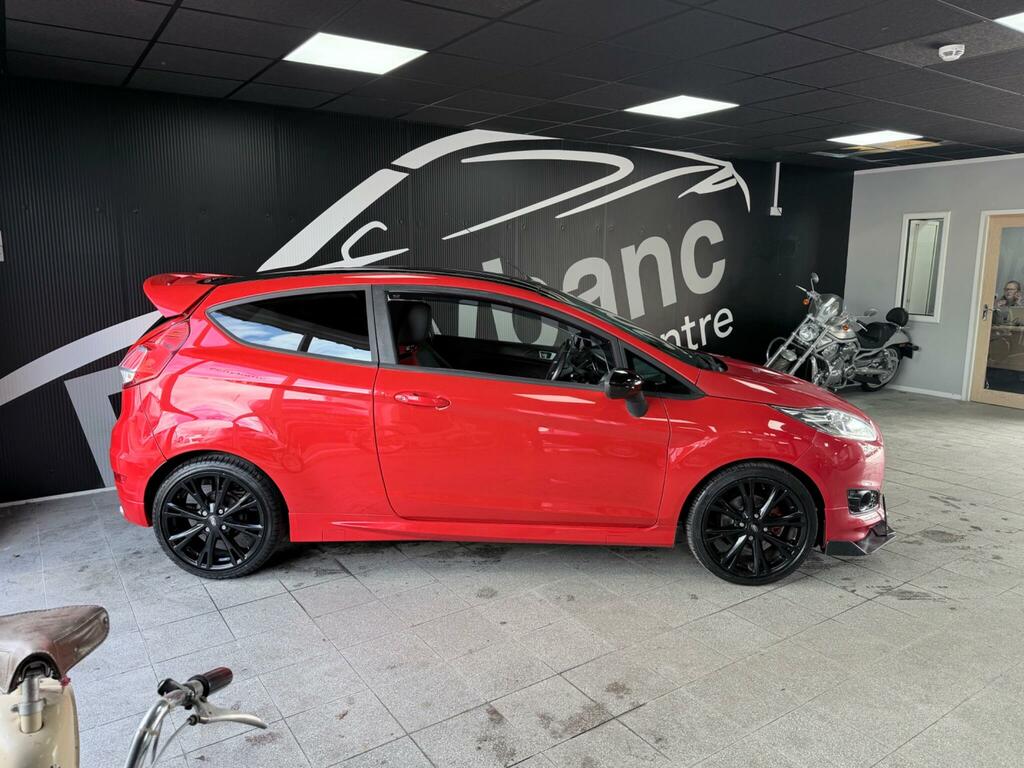 Ford Fiesta 1.0T Ecoboost Zetec S Euro 6 Ss CK65EYM Red #2