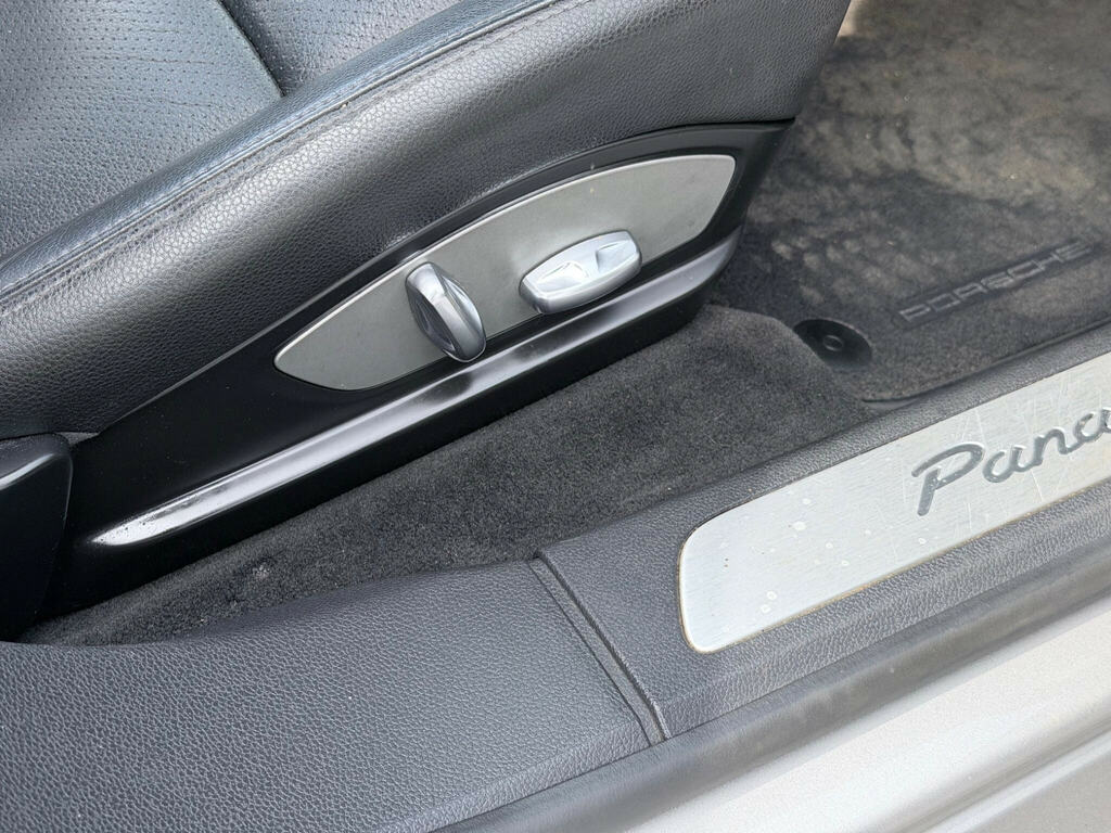 Porsche Panamera 3.0D V6 Tiptronics Euro 5 #43