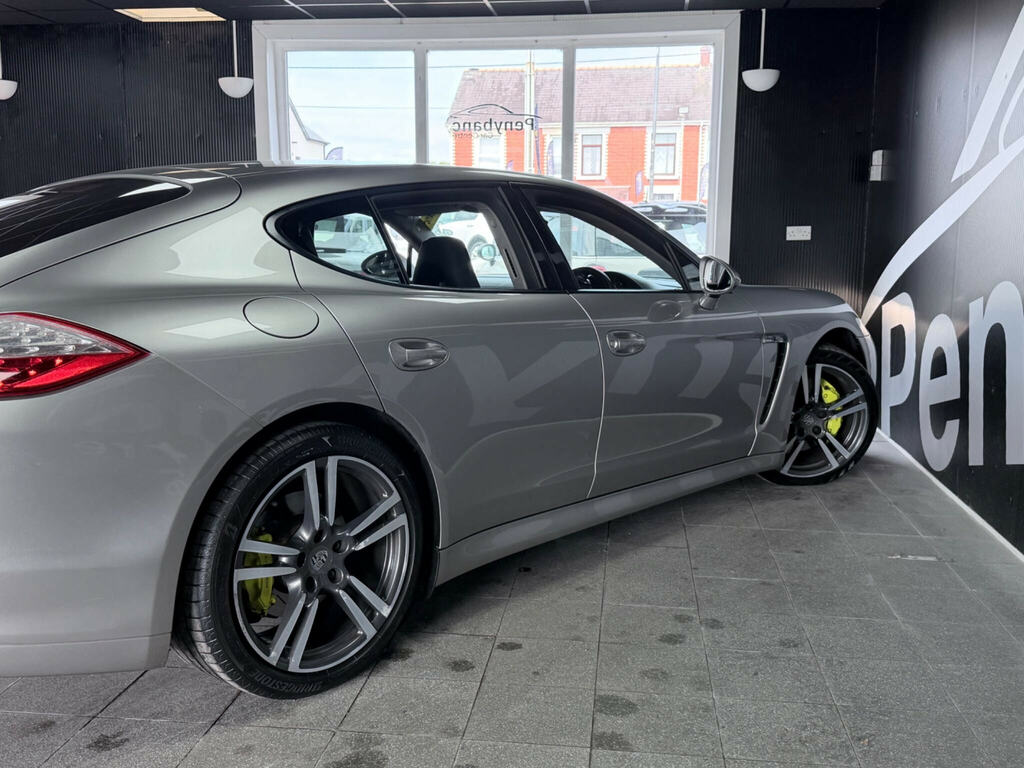 Porsche Panamera Hatchback 3.0D V6 Tiptronics Euro 5 201212 White #14