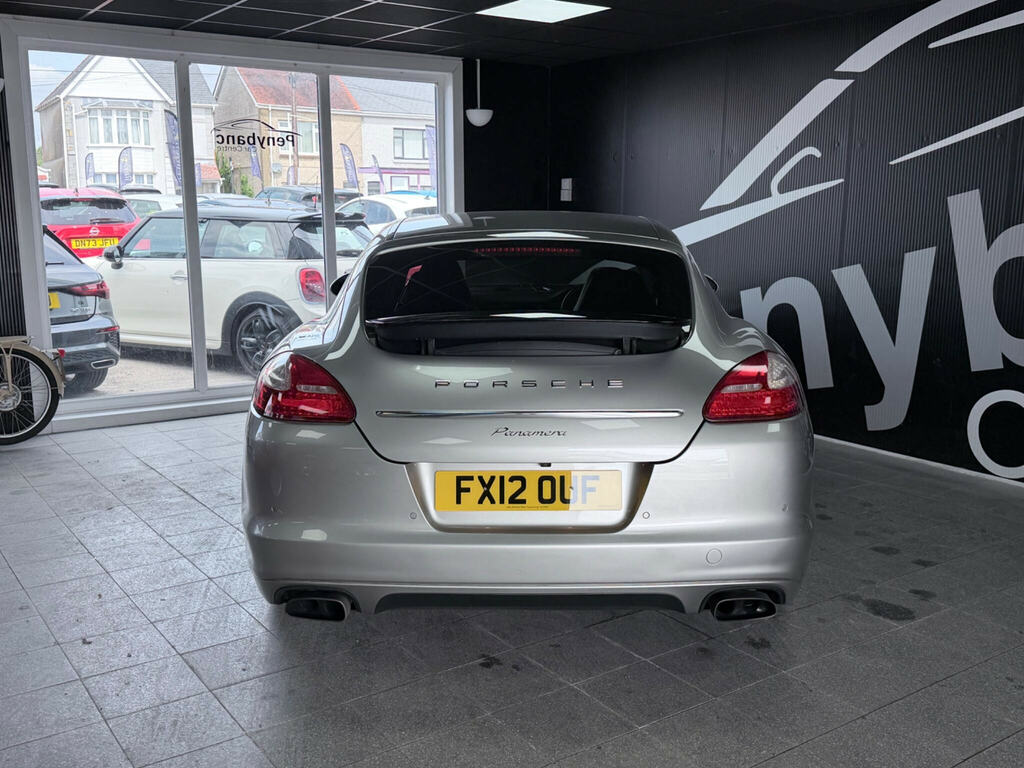 Porsche Panamera Hatchback 3.0D V6 Tiptronics Euro 5 201212 White #21