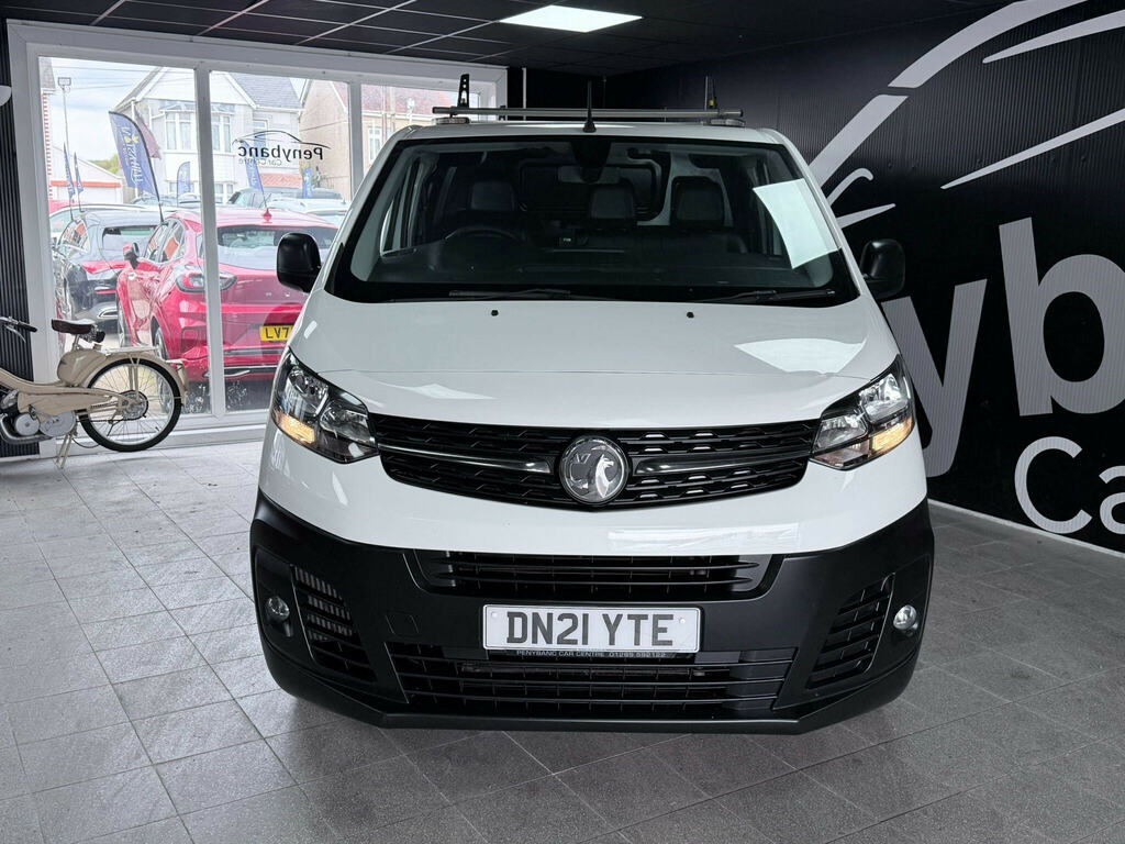 Vauxhall Vivaro Vivaro-e 3100 Dynamic White #9