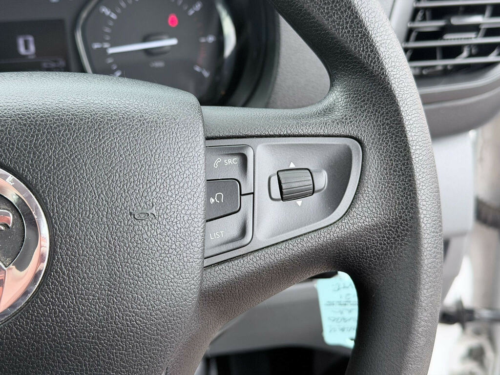 Vauxhall Vivaro Vivaro-e 3100 Dynamic White #22