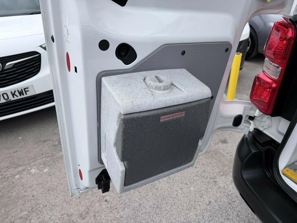 Vauxhall Vivaro Vivaro-e 3100 Dynamic White #39