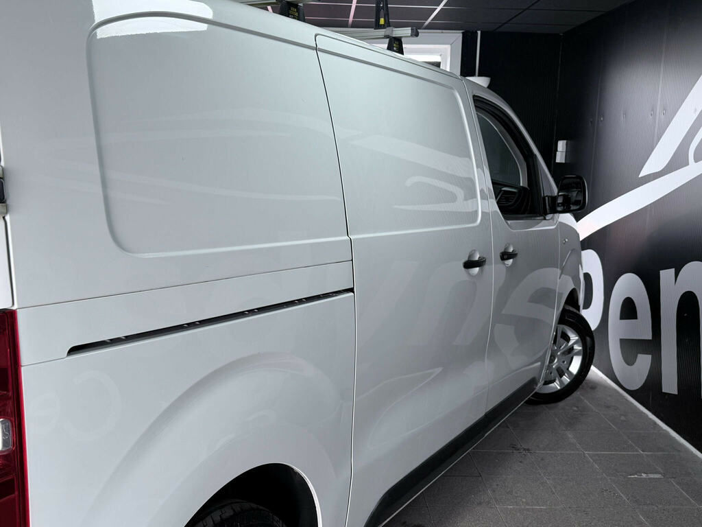Vauxhall Vivaro Vivaro-e 3100 Dynamic White #12