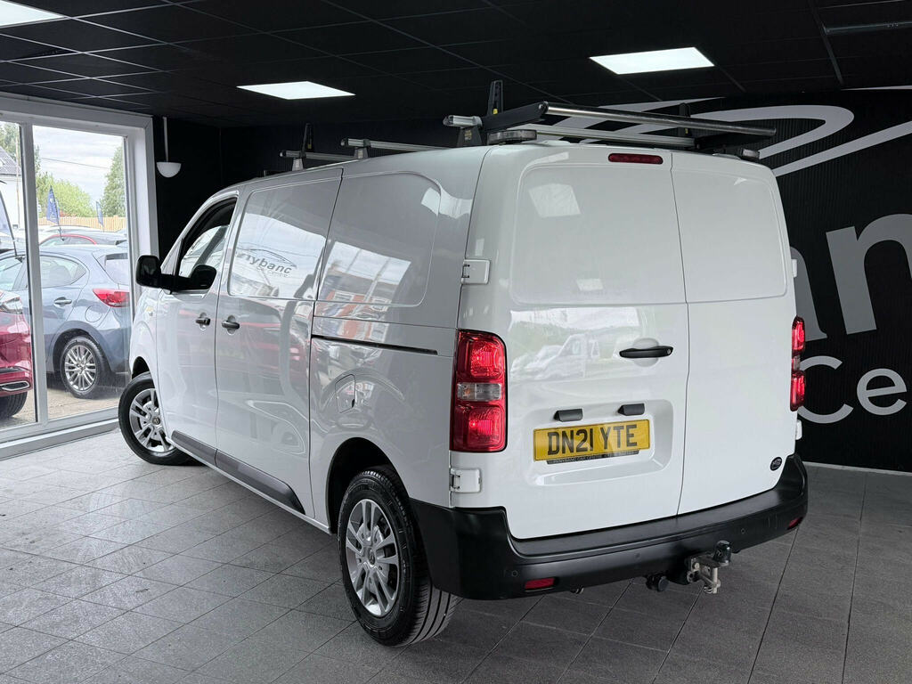Vauxhall Vivaro Vivaro-e 3100 Dynamic White #16