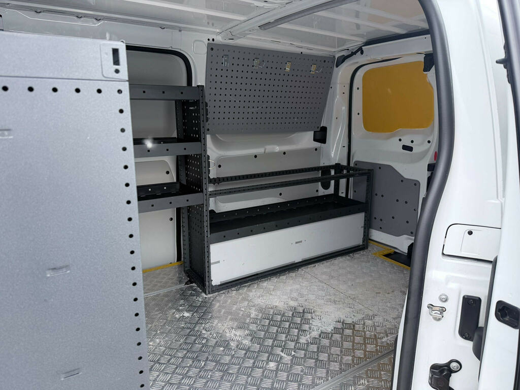 Vauxhall Vivaro Vivaro-e 3100 Dynamic White #40