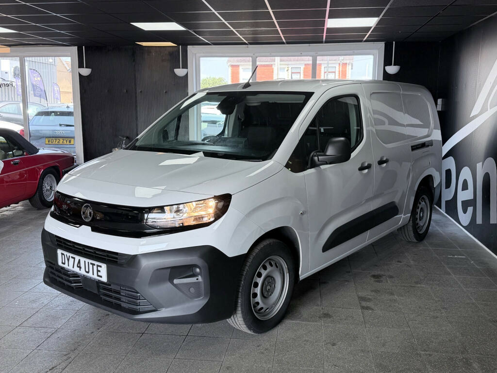 Vauxhall Combo XL 1.5D 100 H1 Pro Van White #12