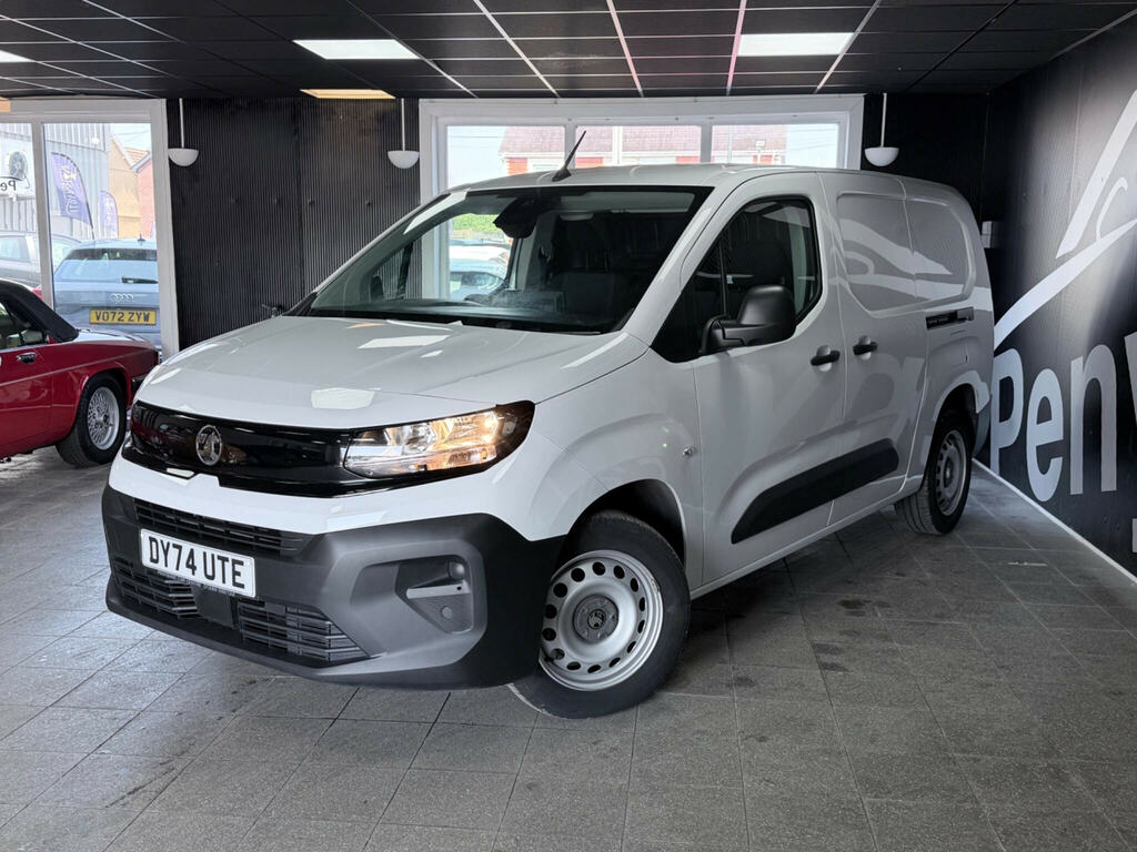 Vauxhall Combo XL 1.5D 100 H1 Pro Van White #49
