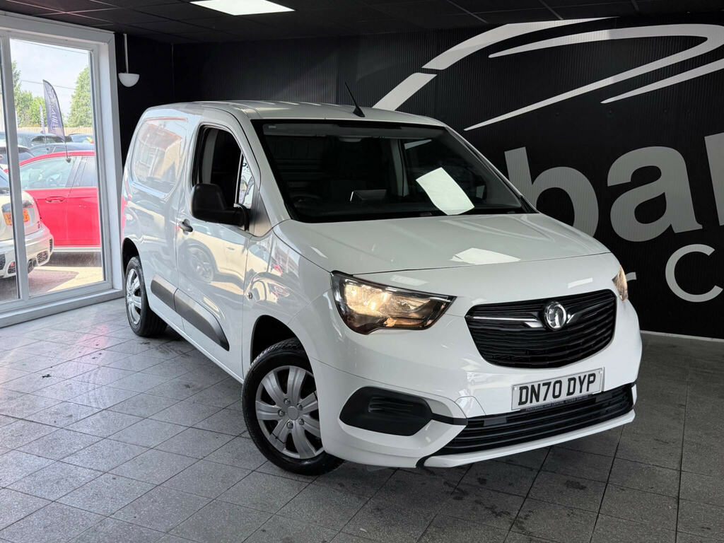 Vauxhall Combo 1.6 Turbo D 2300 Sportive L1 H1 Euro 6 Ss White