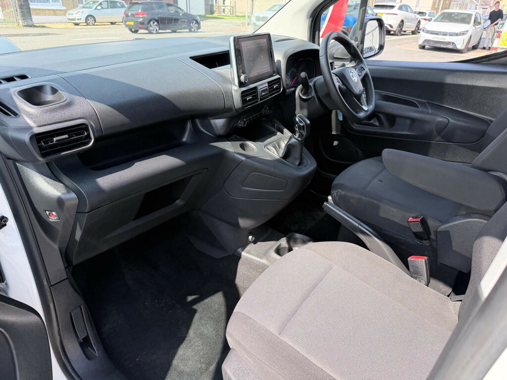 Vauxhall Combo 1.5 Elite XL Ss 129 Bhp.7 Seatslwb Grey #39