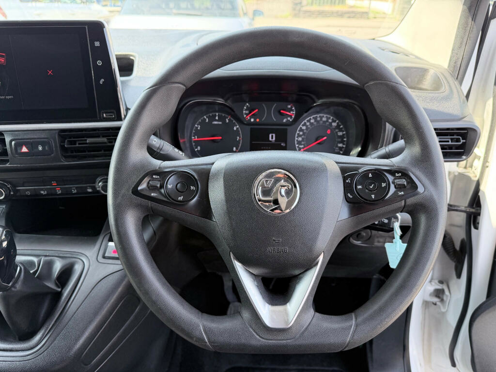 Vauxhall Combo 1.5 Turbo D Blueinjection Energy Mpv Ma Blue #23