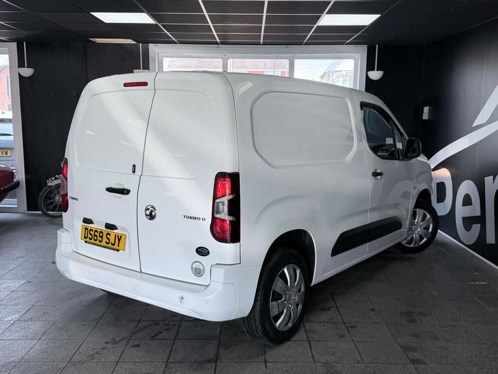 Vauxhall Combo 1.5 Turbo D Blueinjection Energy Mpv Ma Blue #11