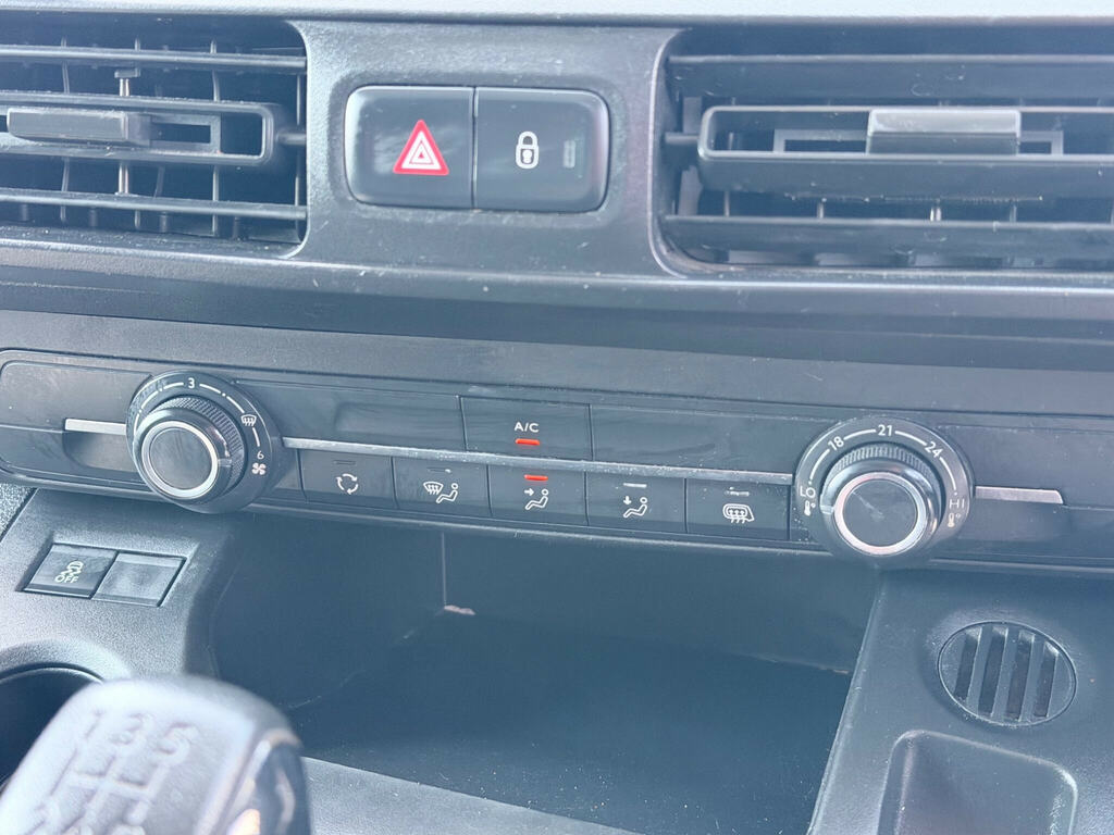 Vauxhall Combo 1.5 Turbo D Blueinjection Energy Mpv Ma Blue #30