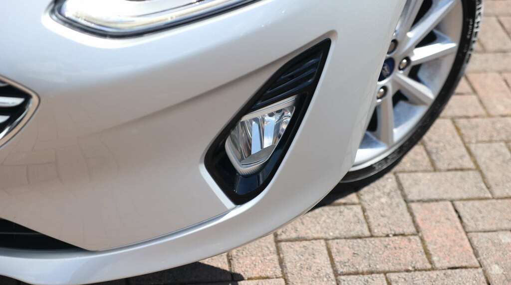 Ford Fiesta Hatchback Grey #8