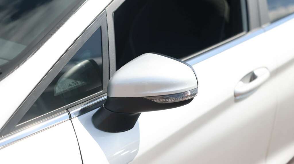 Ford Fiesta Hatchback Grey #12