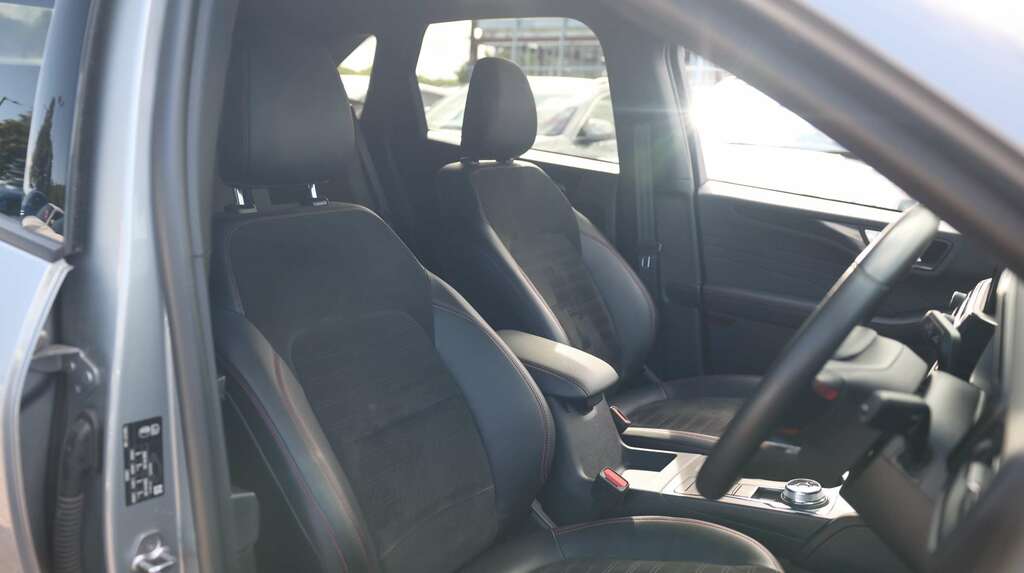 Ford Kuga St-line Edition Black #16