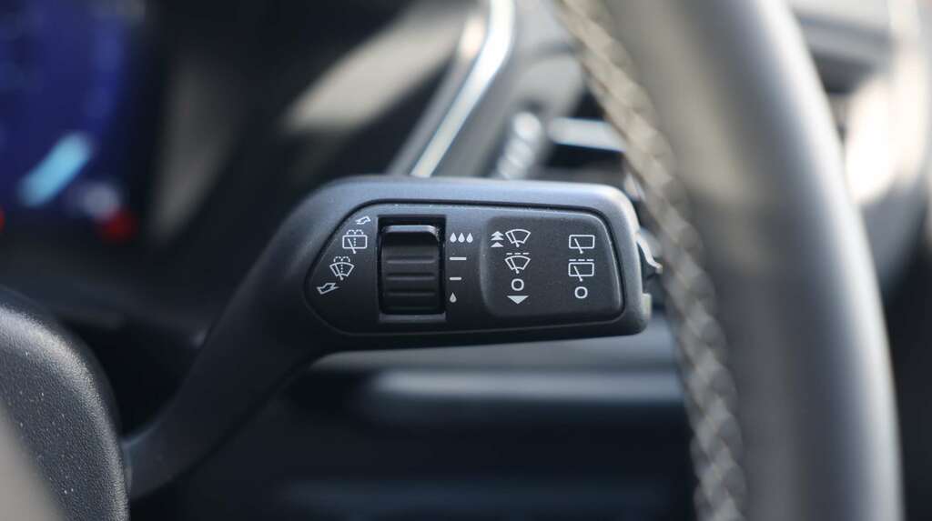 Ford Kuga 2.5 Phev Black Package Edition Cvt Silver #38