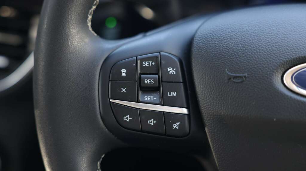 Ford Kuga 2.5 Phev Black Package Edition Cvt Silver #39