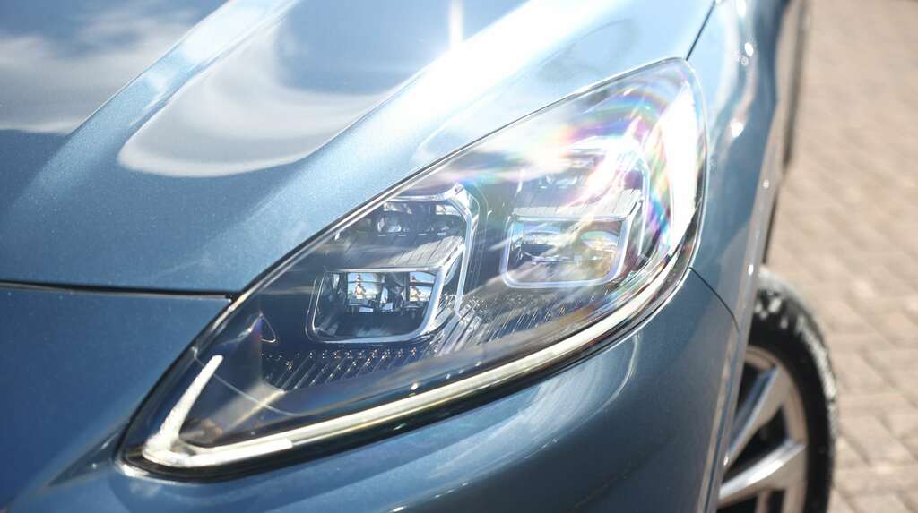 Ford Kuga 2.5 Phev Black Package Edition Cvt Silver #7