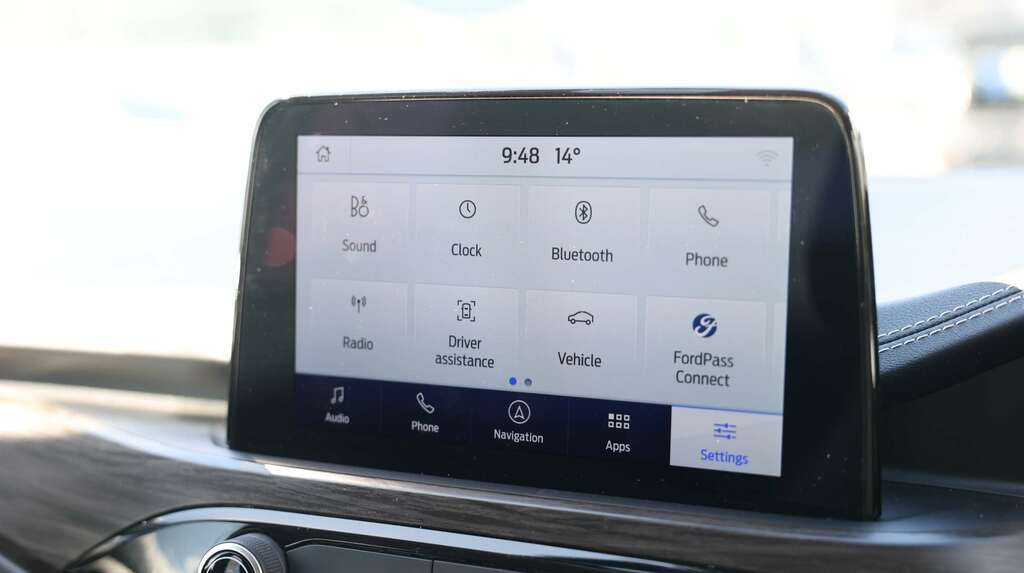 Ford Kuga 2.5 Phev Black Package Edition Cvt Silver #29