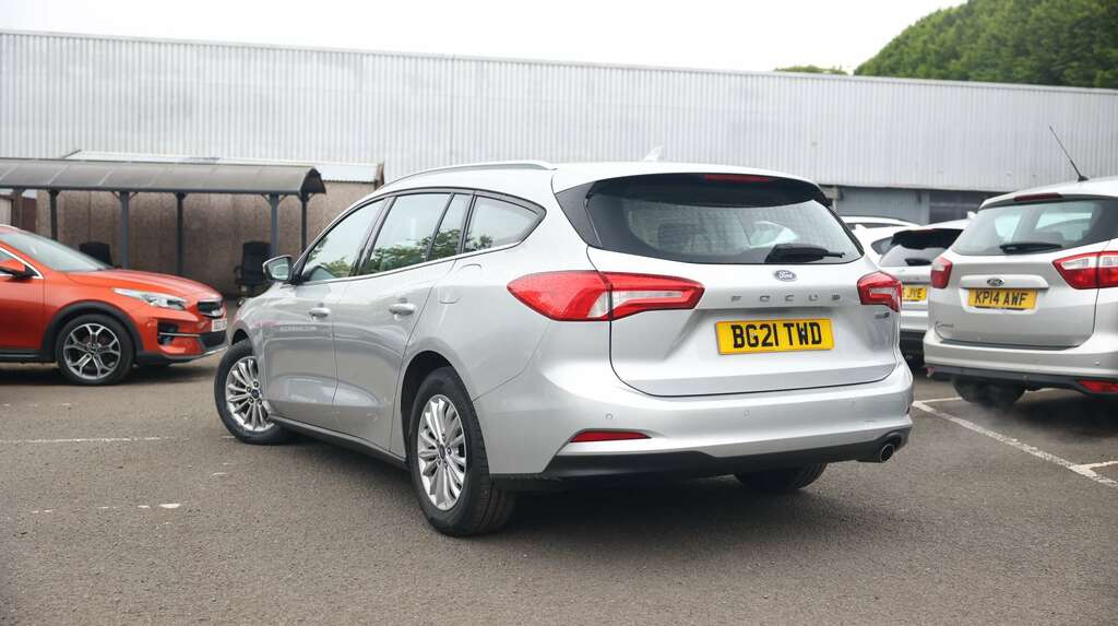 Ford Focus 1.0 Ecoboost Hybrid Mhev 125 Titanium Edition BG21TWD Silver #4