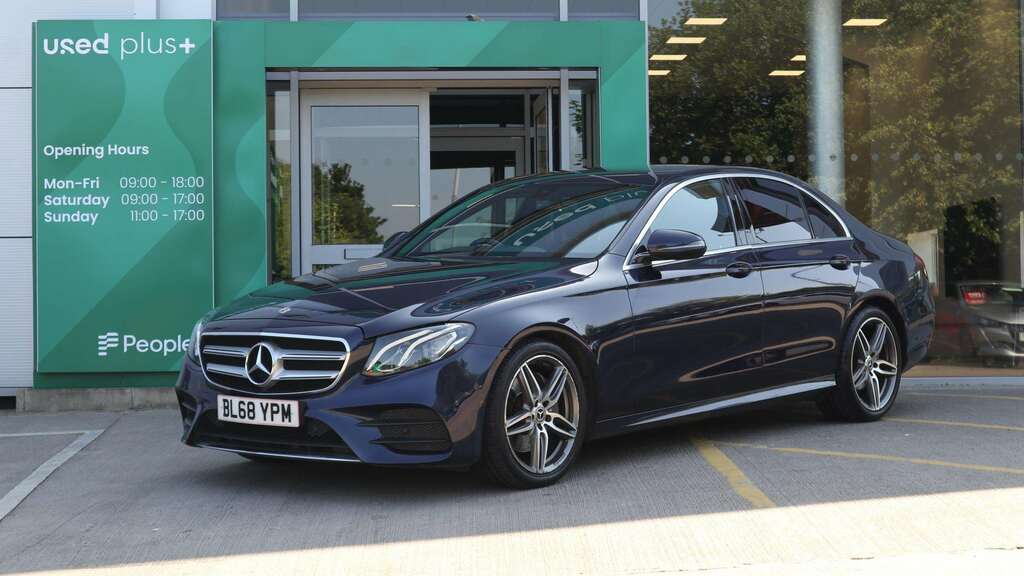 Mercedes-Benz E Class E 200 Amg Line 9G-tronic BL68YPM Blue