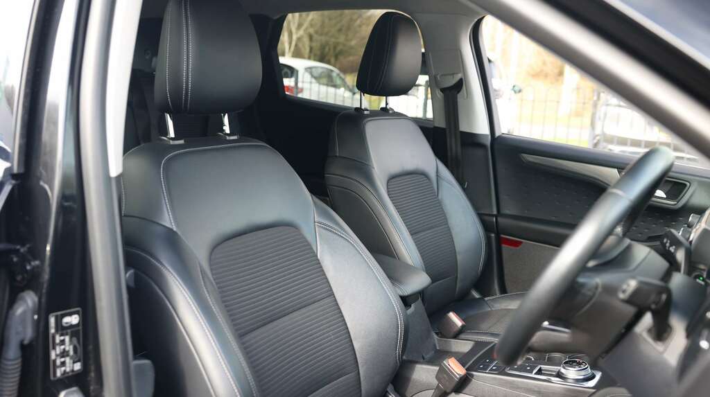 Ford Kuga 2.5 Fhev St-line X Edition Cvt Black #19