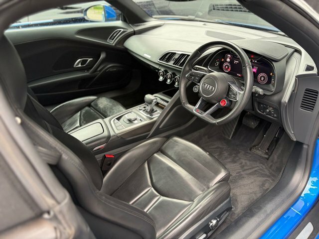 Audi R8 V10 Plus Quattro Red #55
