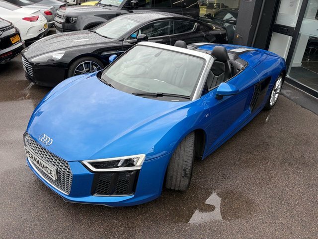 Audi R8 V10 Plus Quattro Red #24