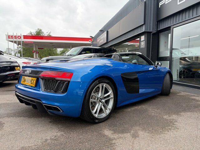 Audi R8 V10 Plus Quattro Red #44