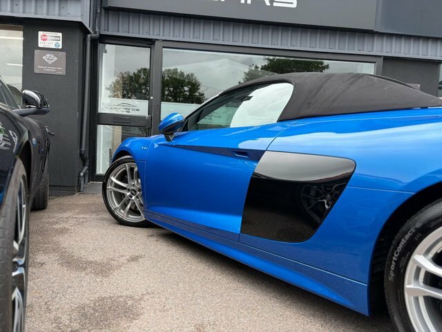 Audi R8 V10 Plus Quattro Red #40