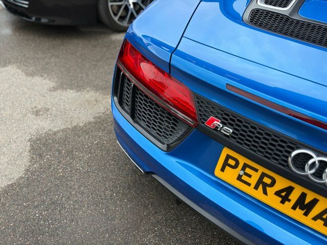 Audi R8 V10 Plus Quattro Red #34