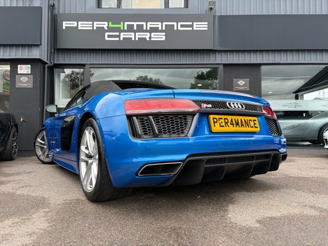 Audi R8 V10 Plus Quattro Red #31