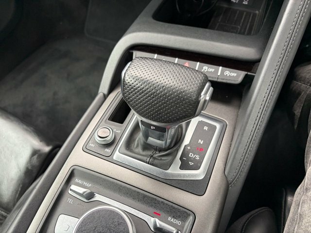 Audi R8 V10 Plus Quattro Red #64