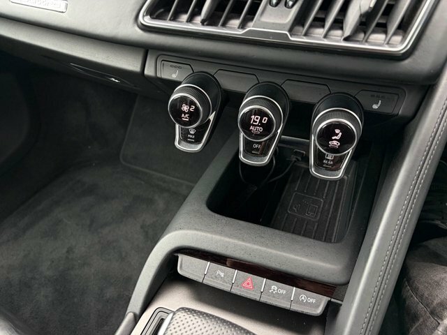 Audi R8 V10 Plus Quattro Red #60