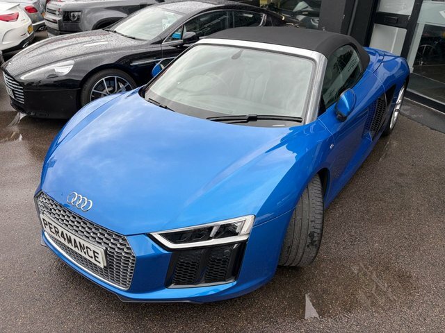 Audi R8 V10 Plus Quattro Red #18