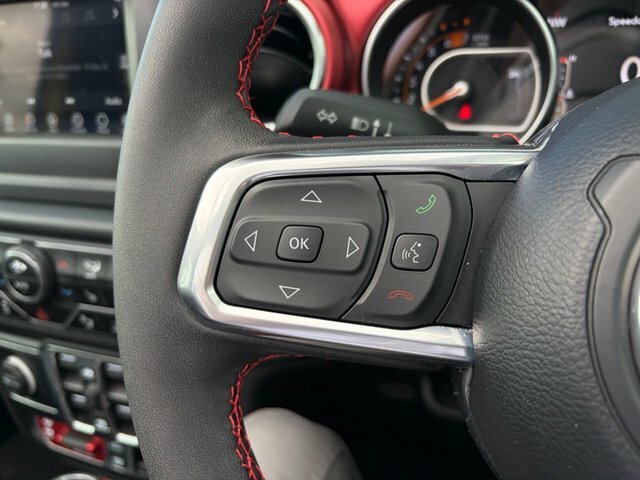 Jeep Wrangler 2.0 Gme Overland Red #69