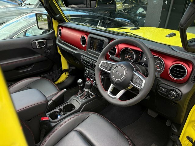 Jeep Wrangler 2.0 Gme Overland Red #67