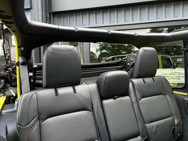 Jeep Wrangler 2.0 Gme Overland Red #63