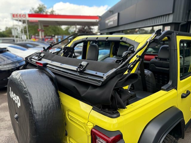 Jeep Wrangler 2.0 Gme Overland Red #32